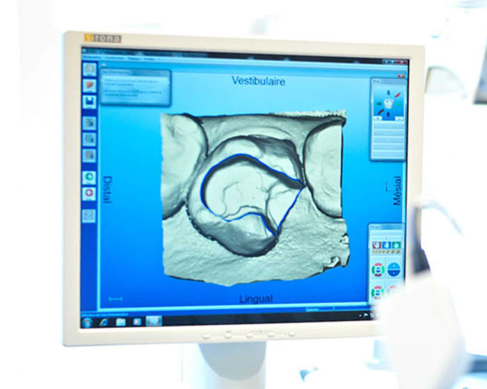 Technologie dentaire, Dentiste à Granby